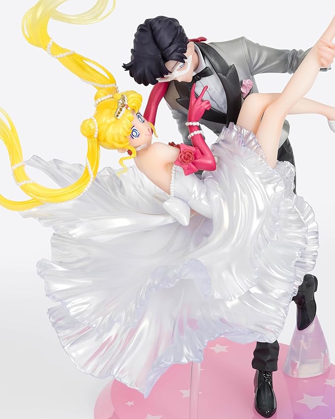 TAMASHII NATIONS - Sailor Moon - Usagi & Tuxedo Mask [Moonlight Glow Edition] FiguartsZERO chouette Collectible Figure