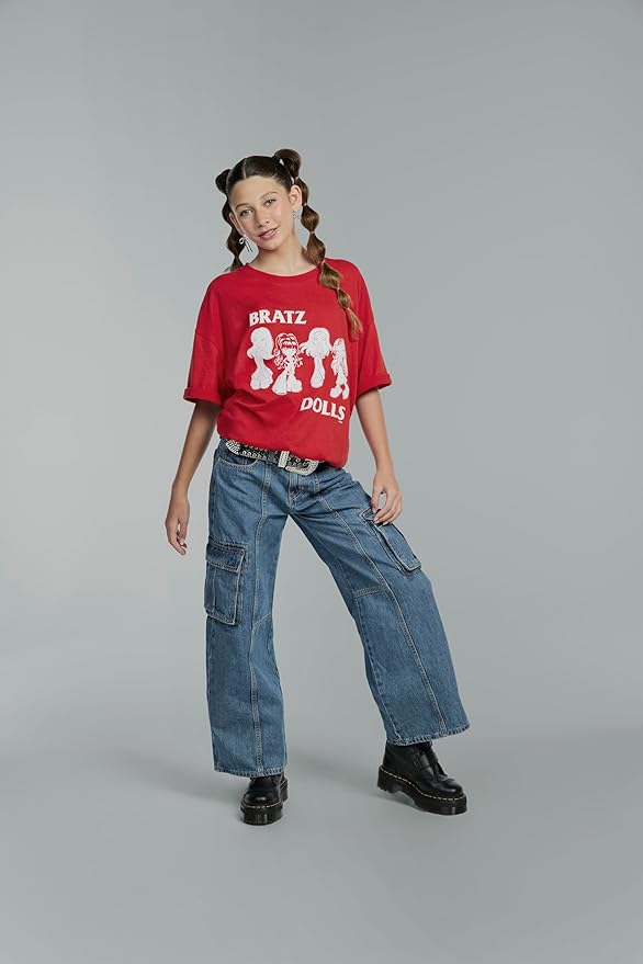 Bratz Stylin' Jade Fashion Doll with Customizable T-Shirt for You and Accessories