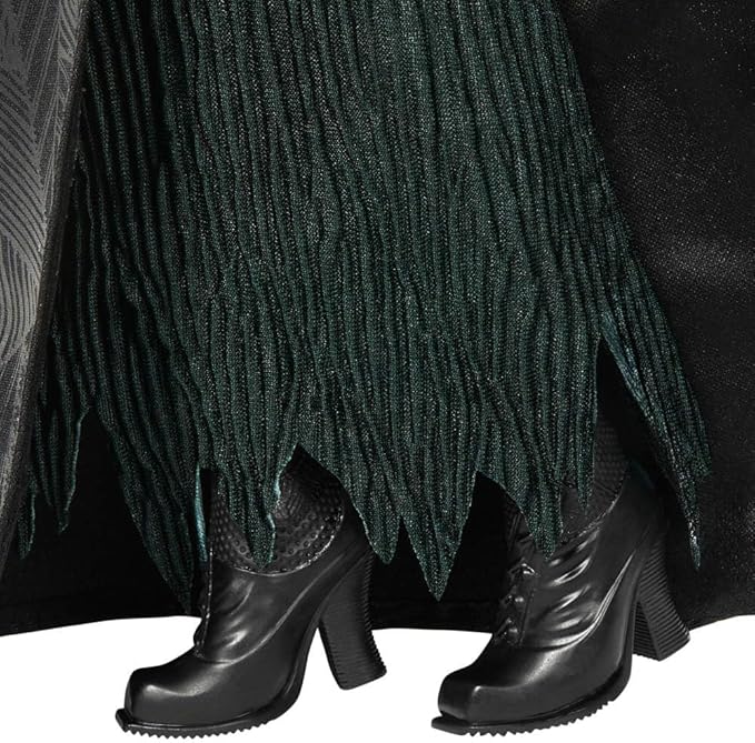 Mattel Universal Pictures' Wicked: for Good Deluxe Elphaba Fashion Doll with Removable Outfit & 4 Accessories, Inspired by The Movie