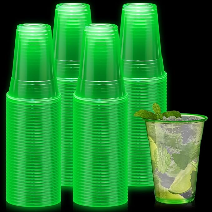 LemonRoad 50 Pack Blacklight Party Glow Cups 16 oz Plastic Neon Cups Disposable Glow in the Dark for Parties Birthdays 80s Themed Events (Green)