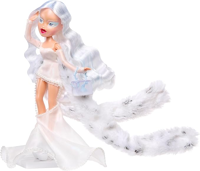 Bratz 2025 Holidayz Frosty Nightz Cloe Collector Doll with Premium Fashions and Accessories