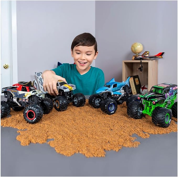Monster Jam, Official Sparkle Smash Monster Truck, Collector Die-Cast Vehicle, 1:24 Scale