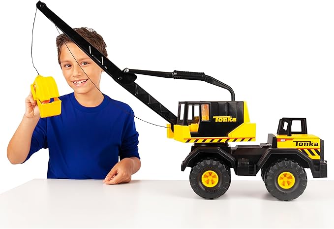 Tonka Steel Classics Mighty Crane - Made with Steel & Sturdy Plastic, Yellow Toy Construction Truck, Boys and Girls, Kids, Toddlers, Ages 3+