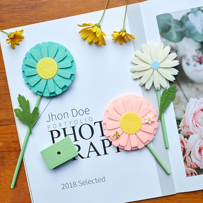 SUNBEAUTY 8PCS Daisy Felt Centerpieces for Tables Pastel Flower Birthday Party Decorations Daisy Birthday Party Decorations Spring Floral Table Decor for Girl Birthday Baby Shower Garden Home Decor
