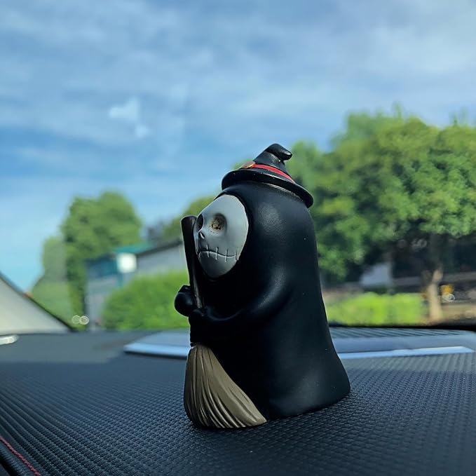 Magic Skull Wizard Ghost Collectibles Figurines Ornaments for Car Dashboard Decorations Accessories Interior, Black Faceless Man Witch Statues Figures for Dash Board Decor Halloween Decorations Gifts