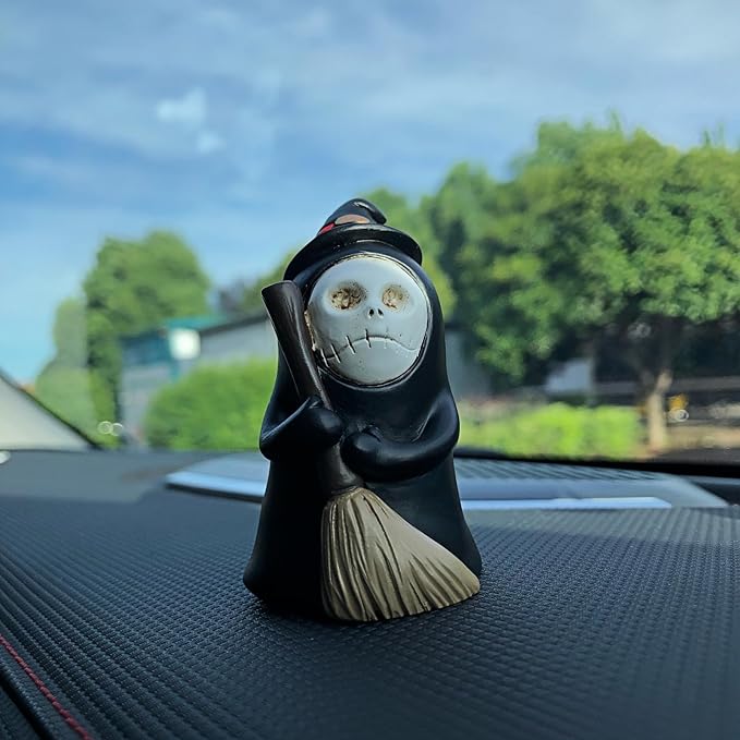 Magic Skull Wizard Ghost Collectibles Figurines Ornaments for Car Dashboard Decorations Accessories Interior, Black Faceless Man Witch Statues Figures for Dash Board Decor Halloween Decorations Gifts