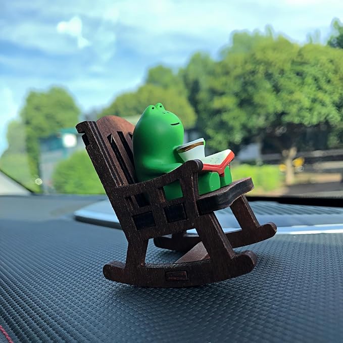 Cute Coffee Frogs on Rocking Chair Statues Collectibles Figurines Ornaments for Car Dashboard Decorations Accessories Interior Dash Board Charms Birthday Cake Toppers Decoration Decor