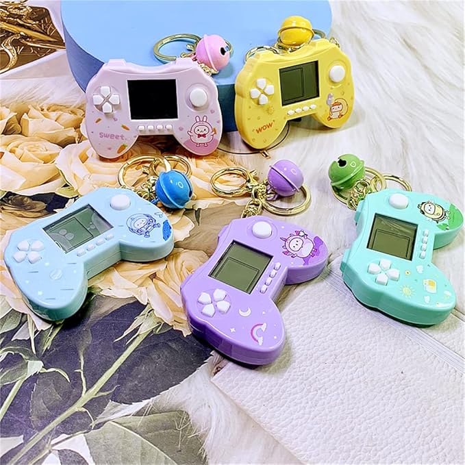 Retro Classic Game Console Pendant Keychain Playable Electronic Miniature Handheld Mini Games Machine with Keychain Ring Gift (U5)