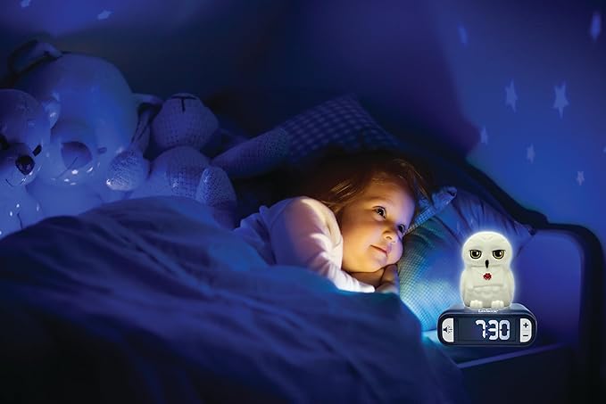 LEXiBOOK, Hedwig, Hedwig Nightlight Alarm Clock, Sounds and Melodies, Backlit LCD Screen, Luminous, Snooze, RL800HP1