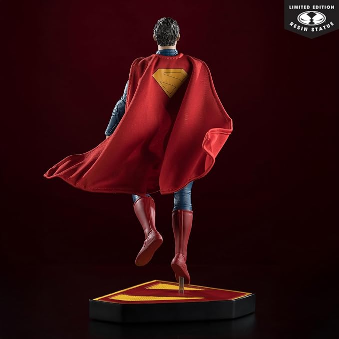 McFarlane Toys - DC Direct Superman Movie (2025) 1:6 Scale Resin Statue