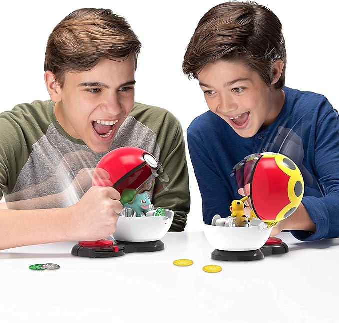 Pokémon Pokémon Surprise Attack Game, Featuring Charmander #1 and Riolu - 2 Surprise Attack Balls - 6 Attack Disks - Toys for Kids Fans