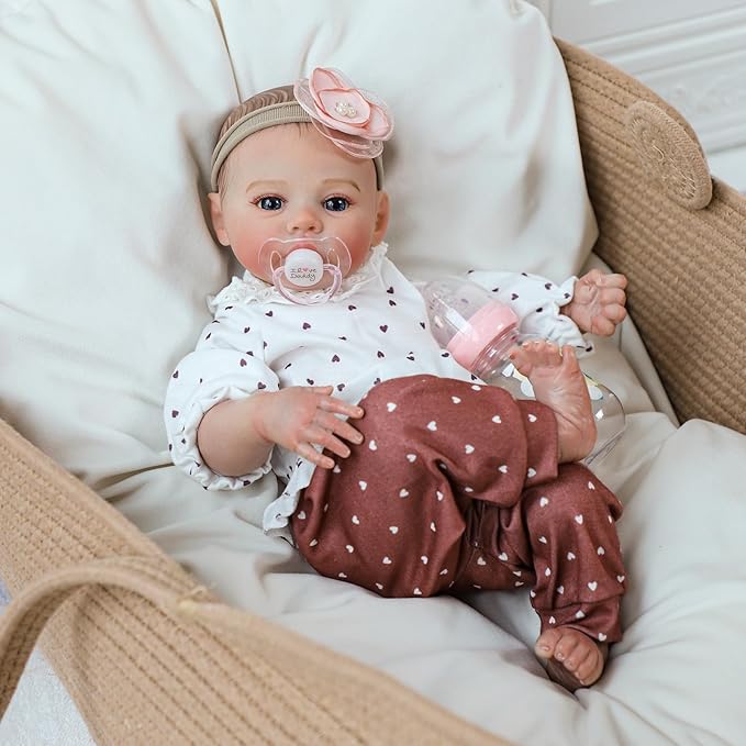 Reborn Baby Dolls - 18 Inch Realistic Baby Doll Girl, Real Life Baby Dolls with Cute Soft Vinyl Body, Real Baby Doll Newborn Lifelike Baby Gift with Accessories for 3+ Years Old Kids