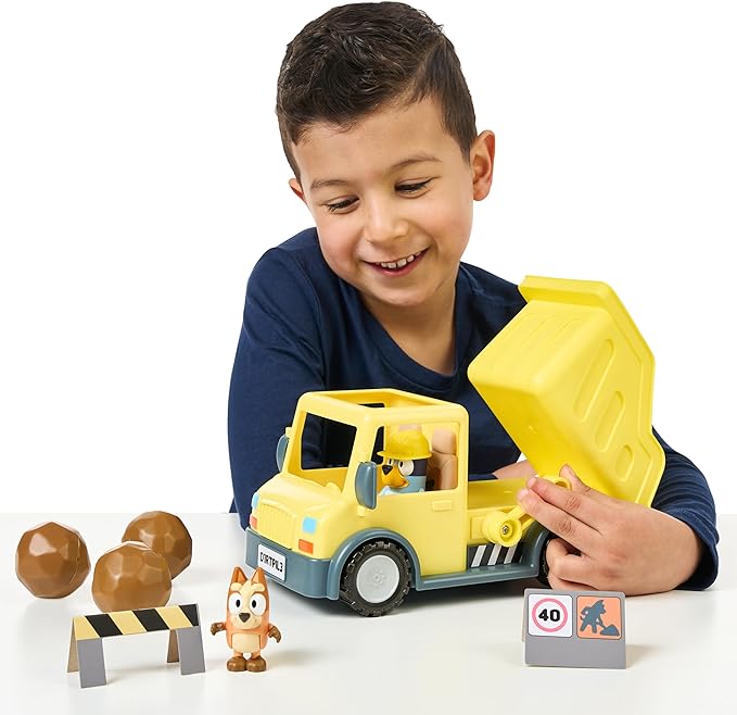Bluey Dump Truck Toy Playset, Sturdy Working Toy Dump Truck with 2 Articulated Figures and 3 Huge Boulders, Construction Toys for Kids of Ages 3+