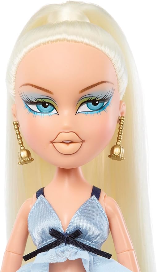 Bratz Fashion Pixiez Cloe Collectible Fantasy Doll with Real Fashions and Accessories