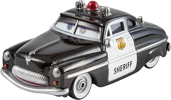 Mattel Disney and Pixar Cars Toys, Radiator Springs 3-Pack of Die-cast Toy Cars & Trucks with Lightning McQueen, Mater & Sheriff