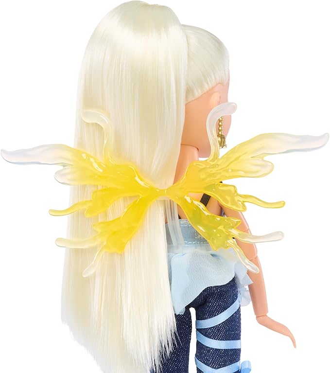 Bratz Fashion Pixiez Cloe Collectible Fantasy Doll with Real Fashions and Accessories