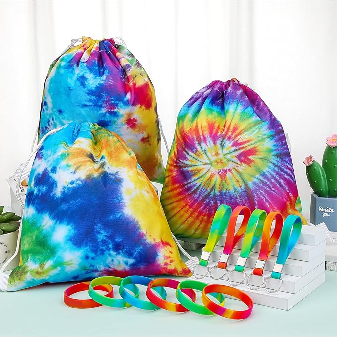 CHENGU 36 Pcs Tie Dye Party Favors Camouflage Drawstring Bag Bulk Camouflage Military Rubber Keychain Silicone Bracelet for Goodie Bag Stuffers Fillers Summer Camping Birthday Party Supplies(Tie Dye)