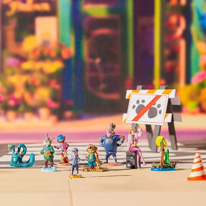 Disney Store Official Zootopia 2 Figure Set – 8 Fully Sculpted Disney Figures Including Judy Hopps, Nick Wilde, Gary De'Snake & More in Double-Tiered Box with Scenic Backgrounds