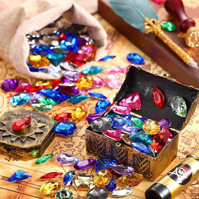 100 Pieces Toy Gems Pirate Treasure Jewels Fake Acrylic Gems Multicolor Bling Diamonds Plastic Gemstones with a Drawstring Bag for Party Table Decorations Sensory Bin Filler Pirate Party Favors