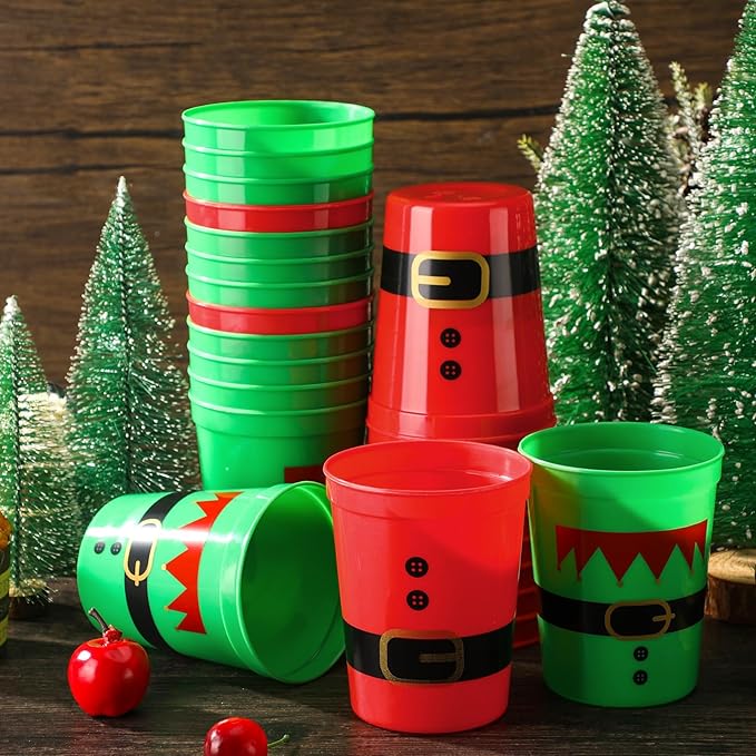 Norme 24 Pcs Christmas Santa Cups Bulk Red and Green Reusable Plastic Cups 16 oz Christmas Party Supply Santa Drink Table Supply for Xmas Family Dinner Housewarming