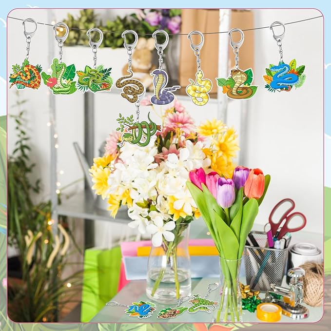 12 PCS Snake Party Favors Snake Acrylic Keychains for Reptile Snake Birthday Party Decorations Supplies Gifts for Kids Classroom Prizes