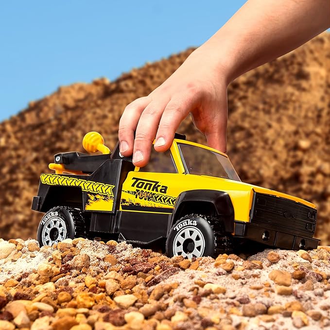 Tonka Steel Classics, Tow Truck - Made with Steel & Sturdy Plastic, Yellow Toy Construction Truck, Boys and Girls, Kids, Toddlers, Ages 3+