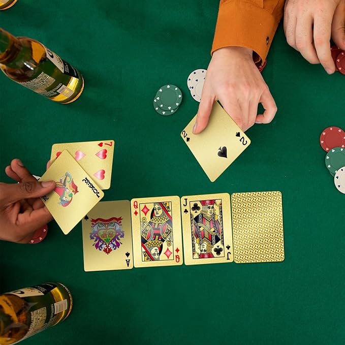 BIERDORF Waterproof Plastic Playing Cards - Durable Cool Deck of Cards - Standard Index Professional Premium Poker Cards - Vintage Casino Themed Card Games for Families or Adults - Gold Diamond Style