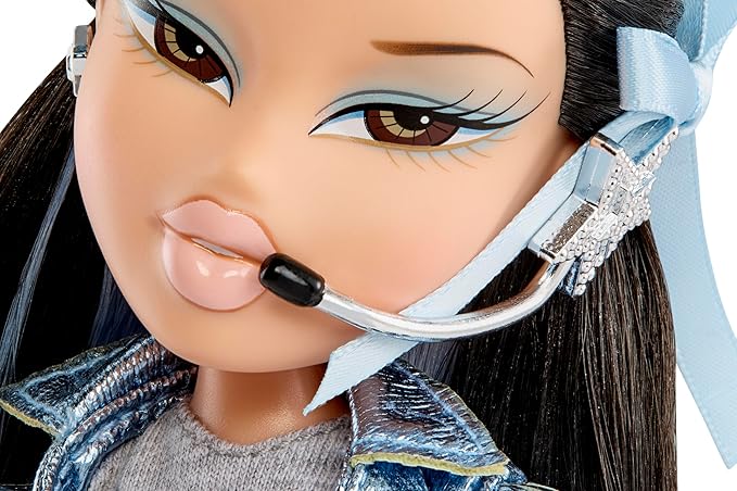 Bratz Pop Starz Jade Fashion Doll with Accessories and Charm