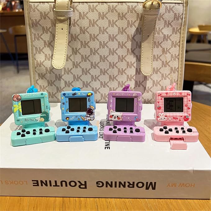 Retro Classic Game Console Pendant Keychain Playable Electronic Miniature Handheld Mini Games Machine with Keychain Ring Gift (Z5)