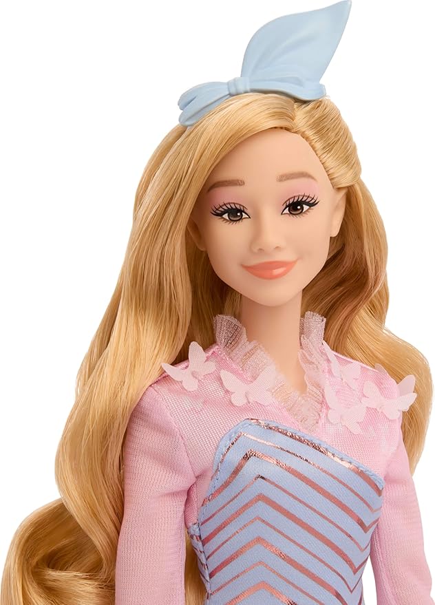 Mattel Universal Wicked Glinda Fashion Doll & Accessories with Styled Blonde Hair, Posability & Removable School Uniform Look