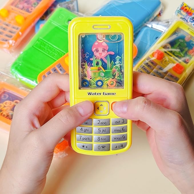 18 Pack Water Ring Toss Handheld Game,90s Nostalgia Cell Phone Toys,Pefect for kids Back to School Valentines Day Gifts Birthday Party Favor,Return Gifts,Goodie Bags Stuffers,Classroom Prizes Bulk