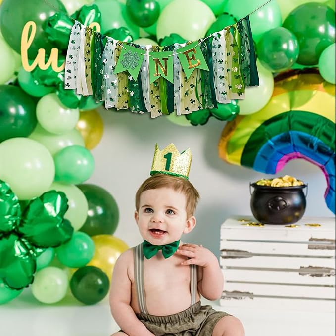 St. Patrick's Day High Chair Banner - Lucky One Birthday Party Supplies,Glitter Luck Shamrock Decorations,Four Leaf Clover First Birthday ONE Tutu Highchair Banner (lucky green)
