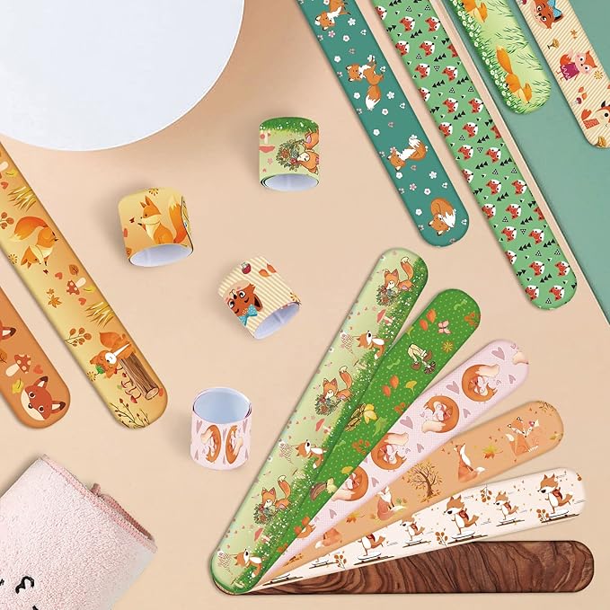 Fox Party Favors 110 PCS Fox Theme Slap Bracelets Sticker Key Chains Badge Temporary Tattoos Gift Bags for Kids Woodland Creatures Fox Birthday Party Baby Shower Jungle Safari Party Supplies