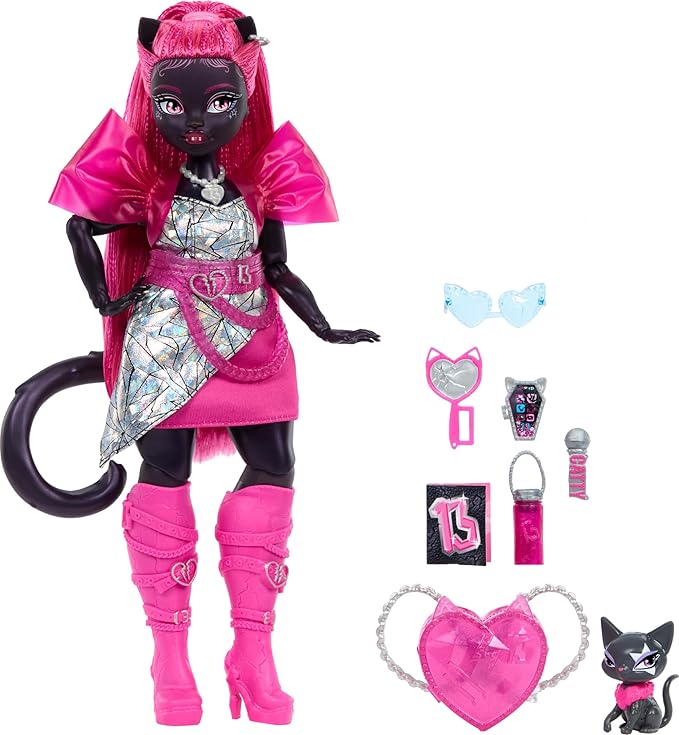 Monster High Catty Noir Doll with Pet Cat Amulette and Accessories Like Backpack, Music Book, Microphone and More
