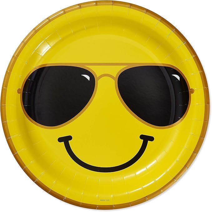 American Greetings Retro Party Supplies, Smiley Face (36-Count)