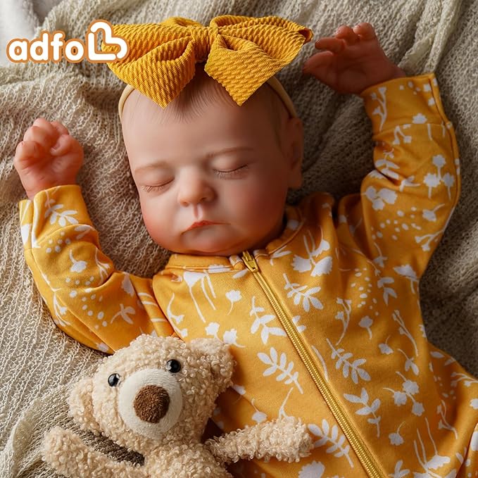 ADFO Lifelike Reborn Baby Dolls, 20 inch Realistic Newborn Real Life Baby Girl Dolls Soft Full Body Vinyl Girl Baby Dolls with Clothes and Toy Gift for Kids Age 3+