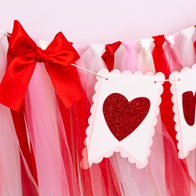 Valentine's Day One High Chair Banner - Valentine's Day Themed First Birthday Party Decoration Supplies Banner, Sweet 1st Birthday Party Banner, Sweetheart Sign Anniversary Milestone Celebration Highchair Banner
