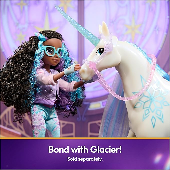 Unicorn Academy, Power of Friendship Layla Doll, Easter Gifts Idea, Dolls & Unicorn Toys for Girls, Includes Book & 5 Fashion Accessories, 9.5”