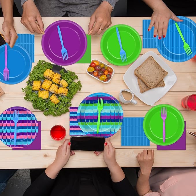 96Pcs Video Game Party Tableware Set Royale Gaming Party Supplies Game On Paper Plates and Napkins Level Up Dinnerware Decoration for Gamer Shower Birthday Parties Favor Serve 24 Guests