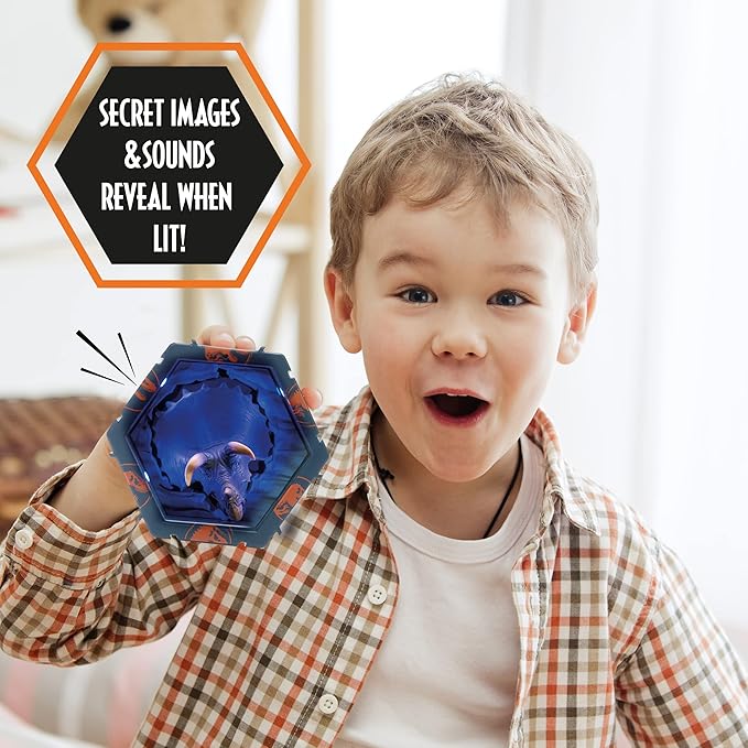 WOW! PODS World Camp Cretaceous Jurassic Character 2 SFX Triceratops | Light-Up Bobble-Head Figure with Sound Effects | Official Fallen Kingdom Merchandise, Toys and Gifts for Boys and Girls, Aged 5…