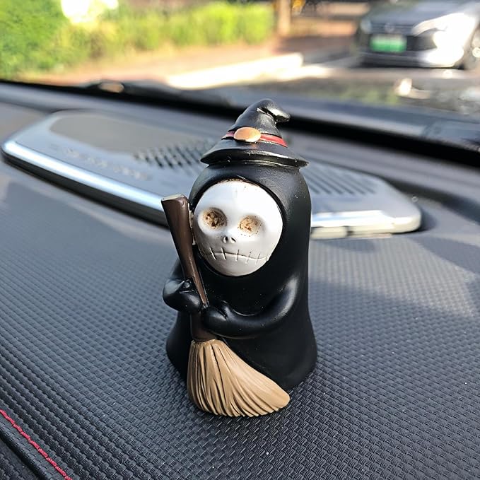 Magic Skull Wizard Ghost Collectibles Figurines Ornaments for Car Dashboard Decorations Accessories Interior, Black Faceless Man Witch Statues Figures for Dash Board Decor Halloween Decorations Gifts