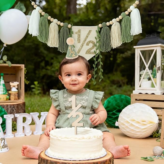 1/2 Birthday High Chair Banner For Half Way To One Party Decorations Wood Bead Tassel Garland Green Crown Hat Wooden Cake Topper Happy Half Year Party Photoshoot Props