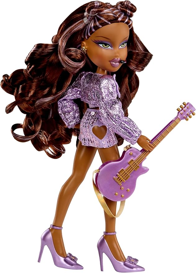 Bratz Pop Starz Sasha Fashion Doll with Accessories and Charm