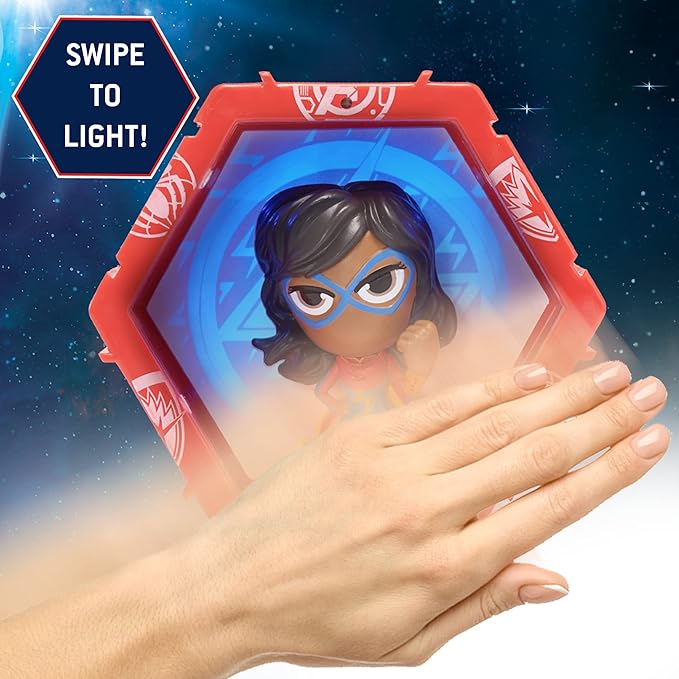 Wow! PODS Marvel Avengers Collection - Ms Marvel | Superhero Light-Up Bobble-Head Figure | Official Marvel Collectable Toys & Gifts | Number 204 in Series,Grey