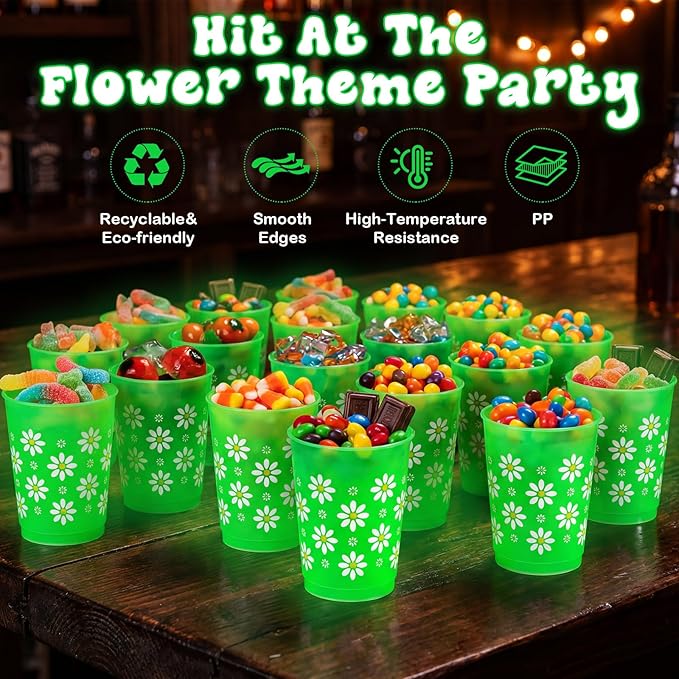 24 Pcs Daisy Flower Party Cup Glow in The Dark Cups 12 oz Reusable Frosted Cup Bulk Green Plastic Tumbler with Daisy Pattern for Easter Spring Summer Birthday Baby Shower Decoration