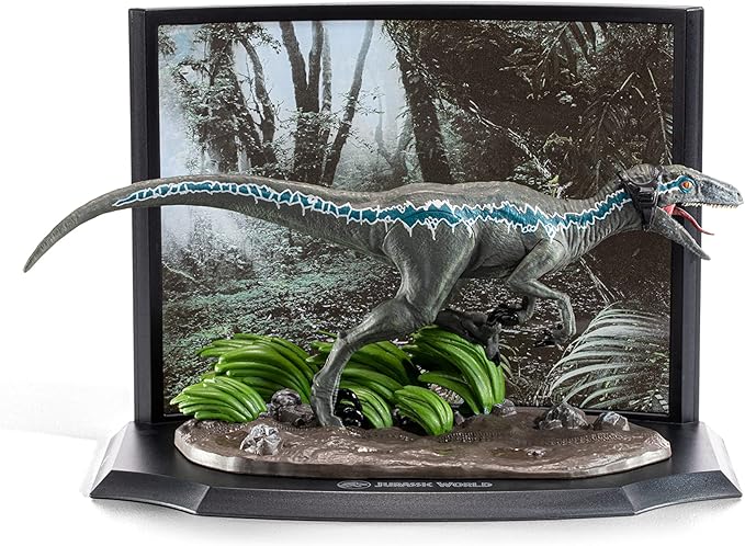 The Noble Collection Jurassic World Toyllectible Treasures Blue - Raptor Recon