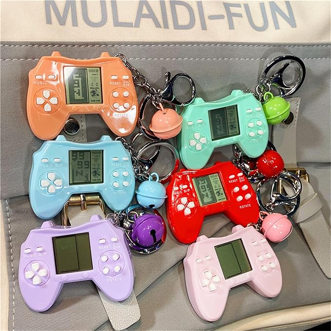 Retro Classic Game Console Pendant Keychain Playable Electronic Miniature Handheld Mini Games Machine with Keychain Ring Gift (M5)