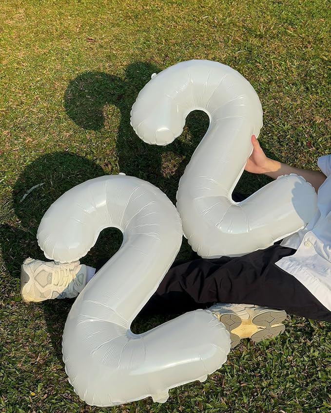 40 Inch White Number 0 Balloon, Giant Number 0 Balloons for 10th 20th 30th 40th Birthday Decorations, Party Supplies for Baby Boy Girl, White Party Decor