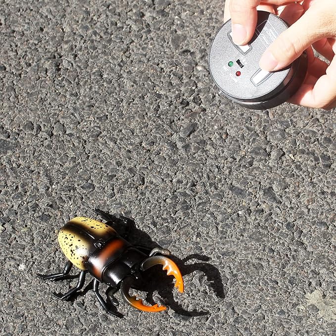 Tipmant RC Beetle Remote Control Insects Realistic Electronic Simulation Climber Animal Prank Toy Vehicle Kids Birthday Gifts (Yellow)