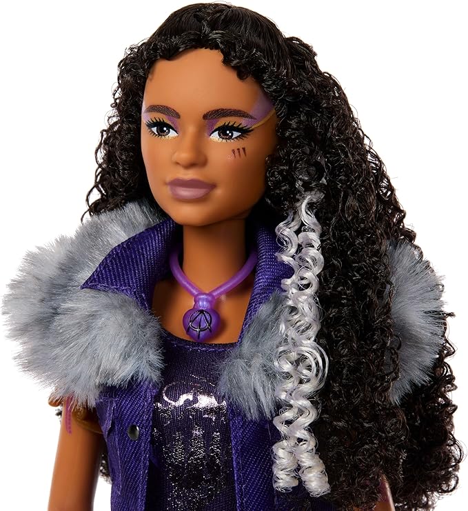 Mattel Disney Zombies 4: Dawn of The Vampires Willa Lykensen Fashion Doll with Removable Outfit & 7 Accessories, Inspired by The Movie